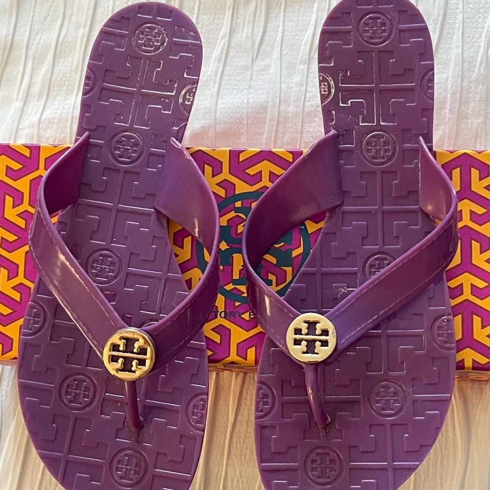 Tory Burch Jelly Thor’s Purple Flip Flops